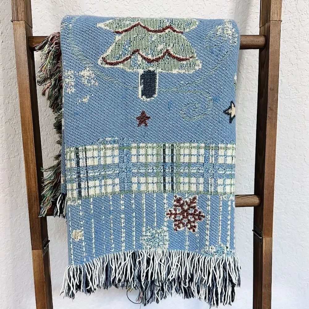 Vintage Country Christmas Woven Blanket - Blizzard Buddies